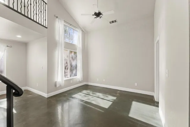 a view of livingroom with hardwood