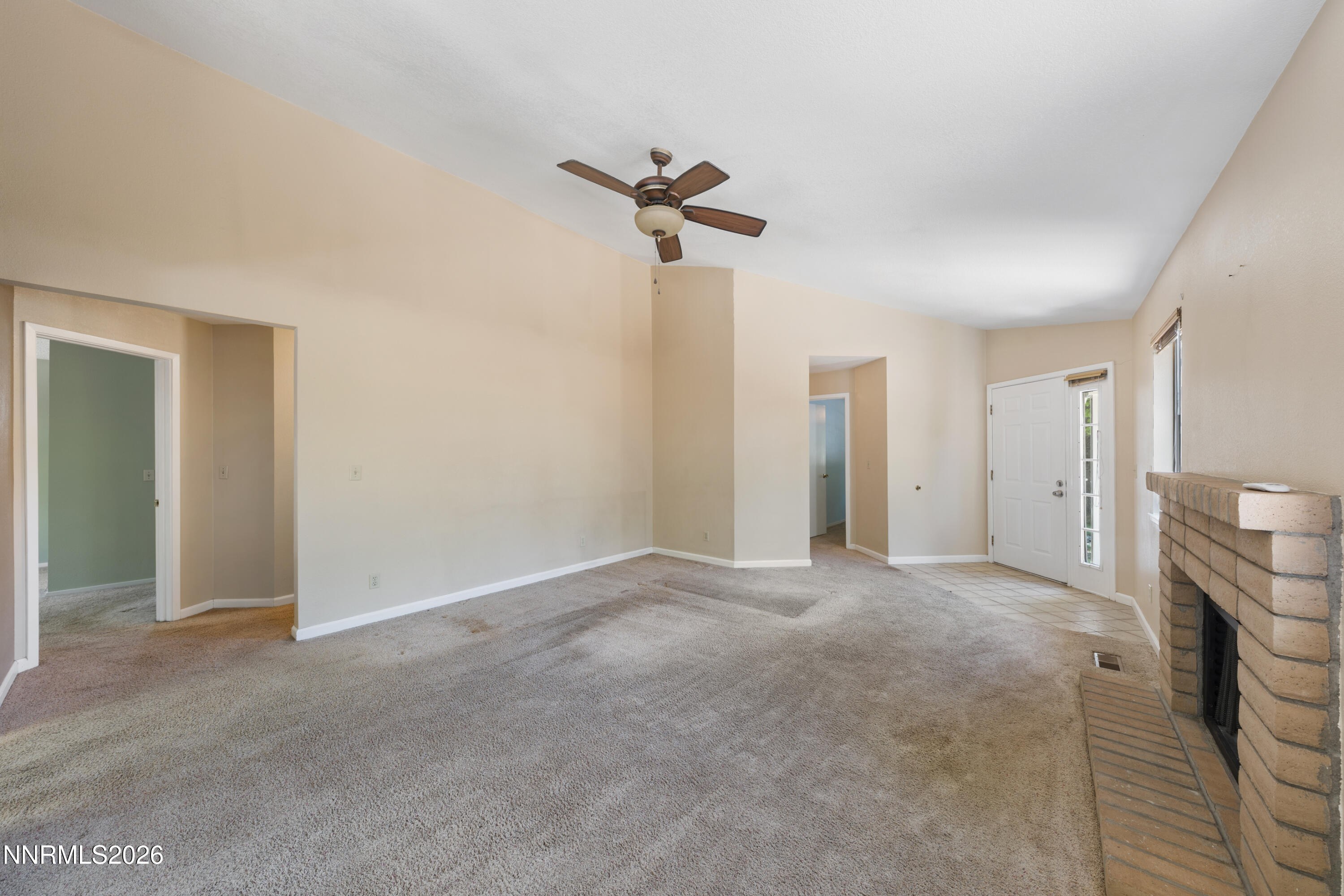 4379 Pescado Way Reno, NV 89502 - Photo 11 of 51 A7V02127