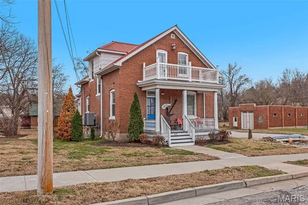 $349,900 | 413 Schiller Street, Hermann, MO 65041