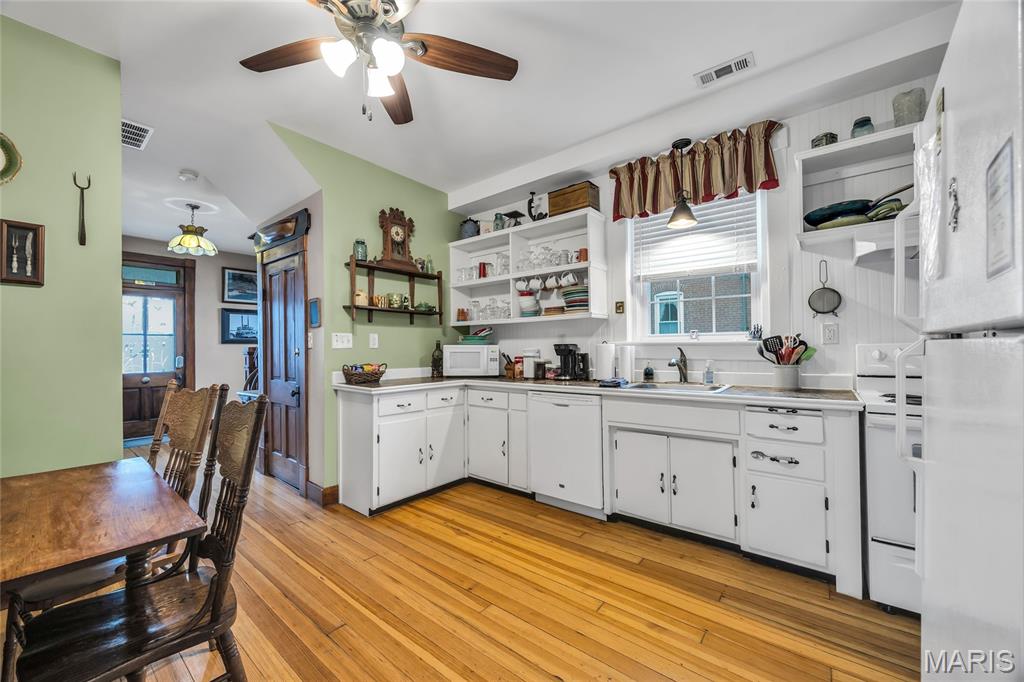 413 Schiller Street Hermann, MO 65041 - Photo 9 of 39