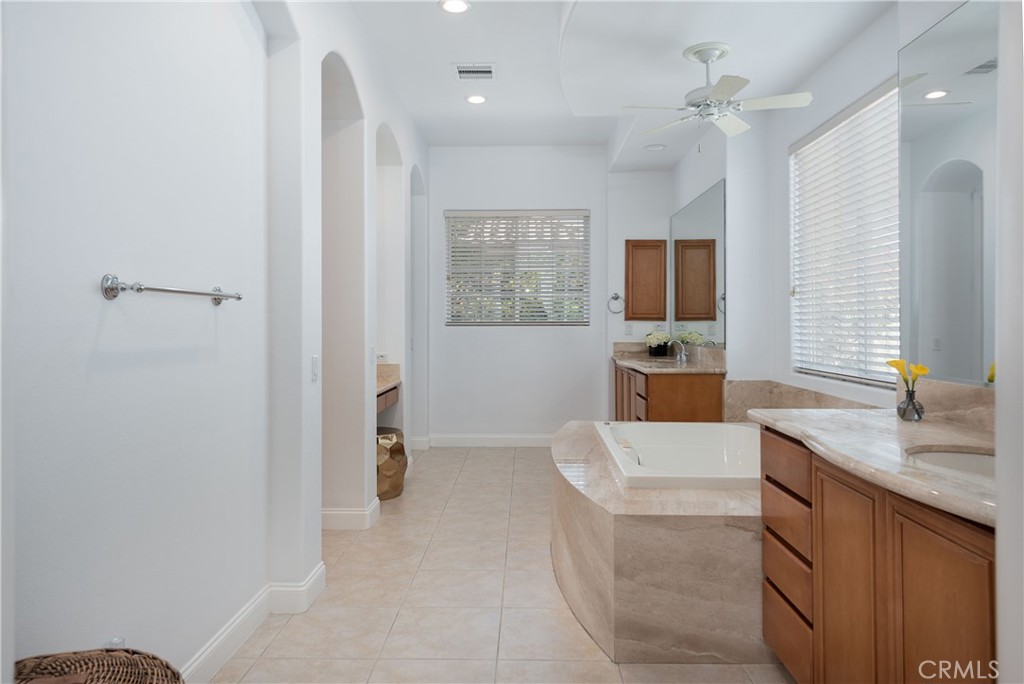 45 Vista Encantada Rancho Mirage, CA 92270 - Photo 23 of 52