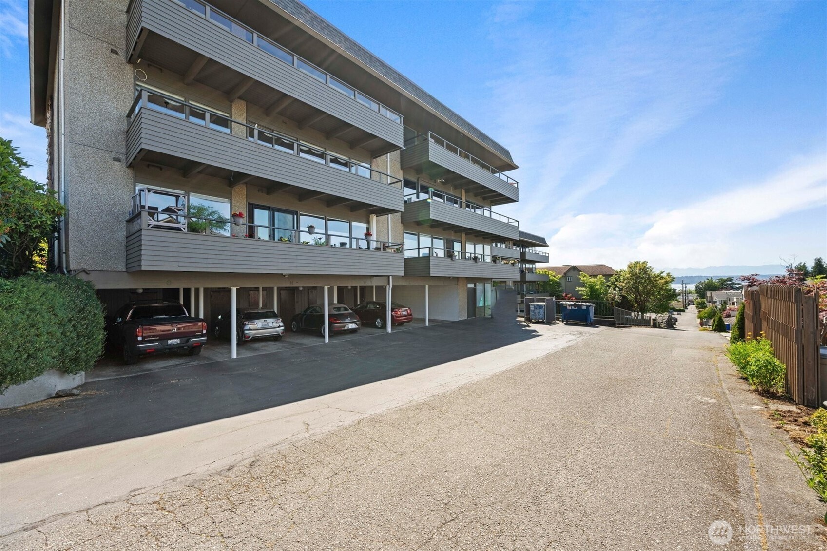 655 Main Street, Unit 305 Edmonds, WA 98020 - Photo 23 of 37