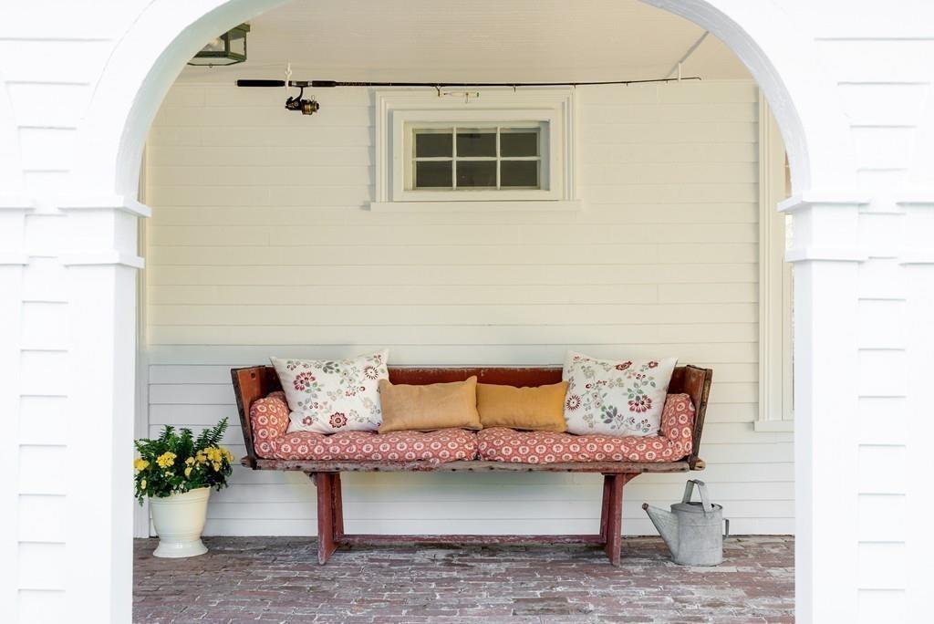 168 Argilla Road Ipswich, MA 01938 - Photo 26 of 32 a view of a entryway with wooden floor