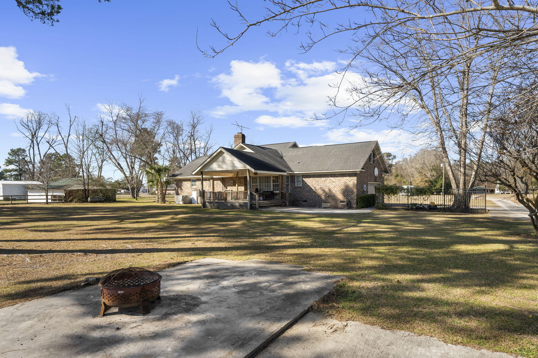 124 Laurel Bay Road Harleyville, SC 29448 - Photo 30 of 31 68-web-or-mls-DSC08499