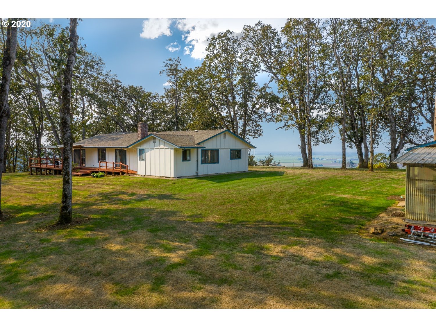 33275 Wilkins Road Eugene, OR 97408 - Photo 3 of 32 Gallery Image 3