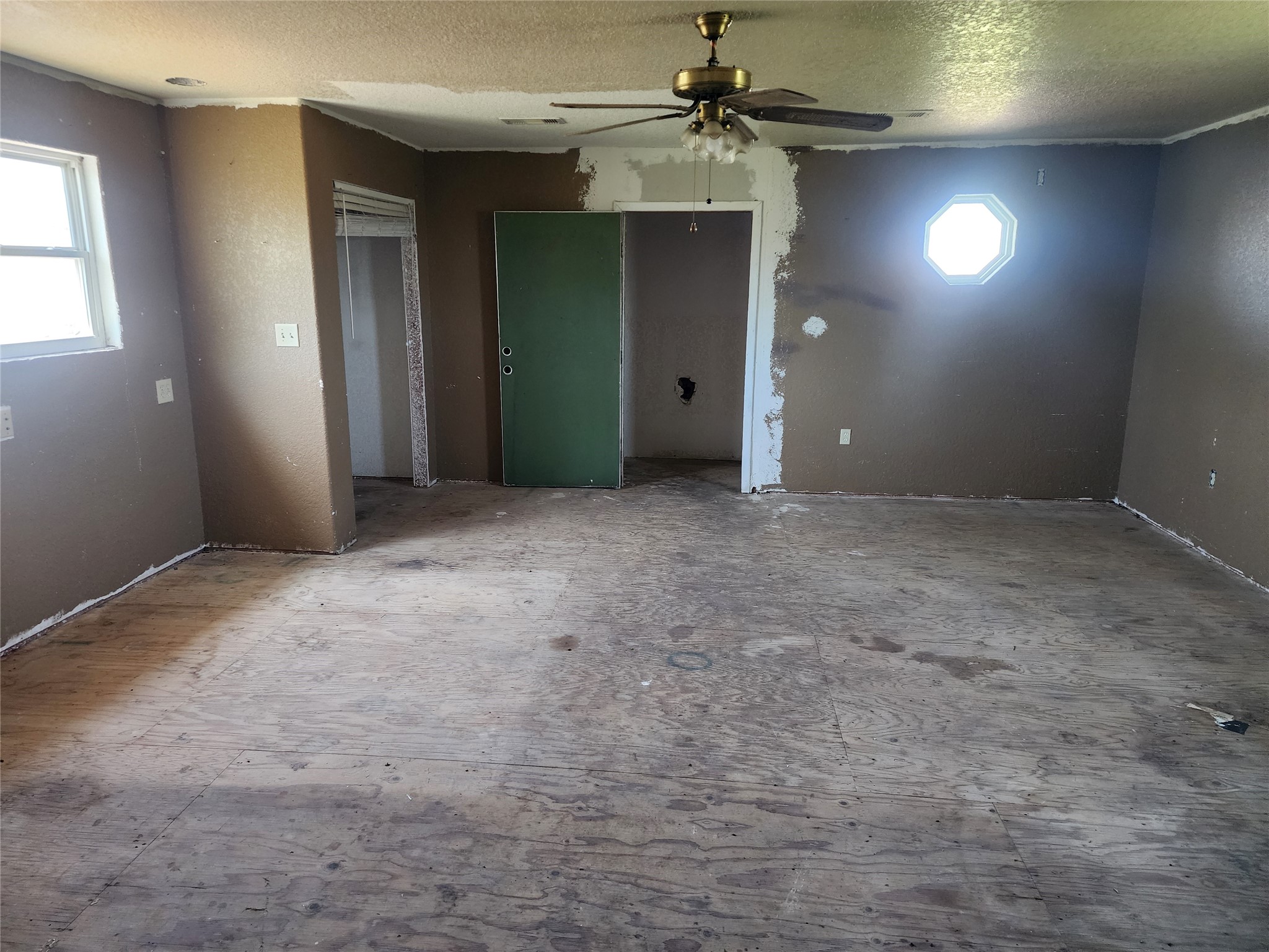 1118 County Road 47 Angleton, TX 77515 - Photo 20 of 23