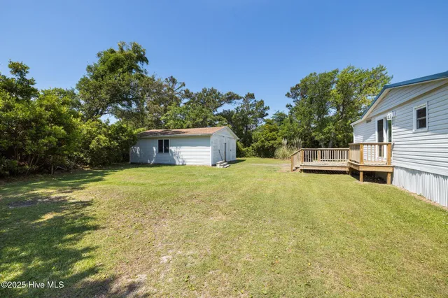 $305,000 | 118 Diamond City Drive, Harkers Island, NC 28531