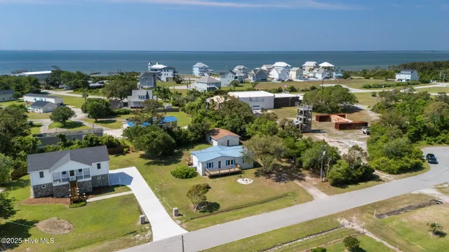 $305,000 | 118 Diamond City Drive, Harkers Island, NC 28531