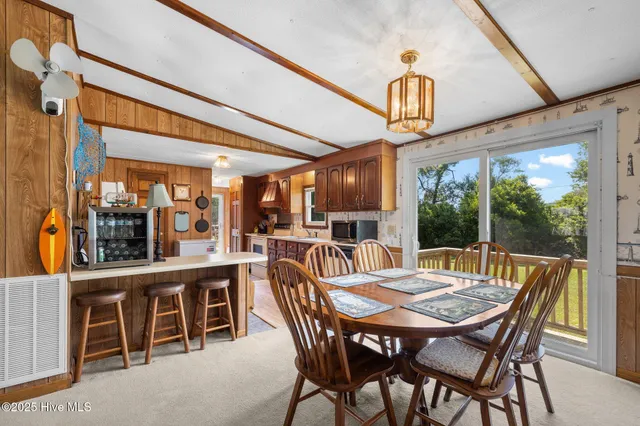 $305,000 | 118 Diamond City Drive, Harkers Island, NC 28531