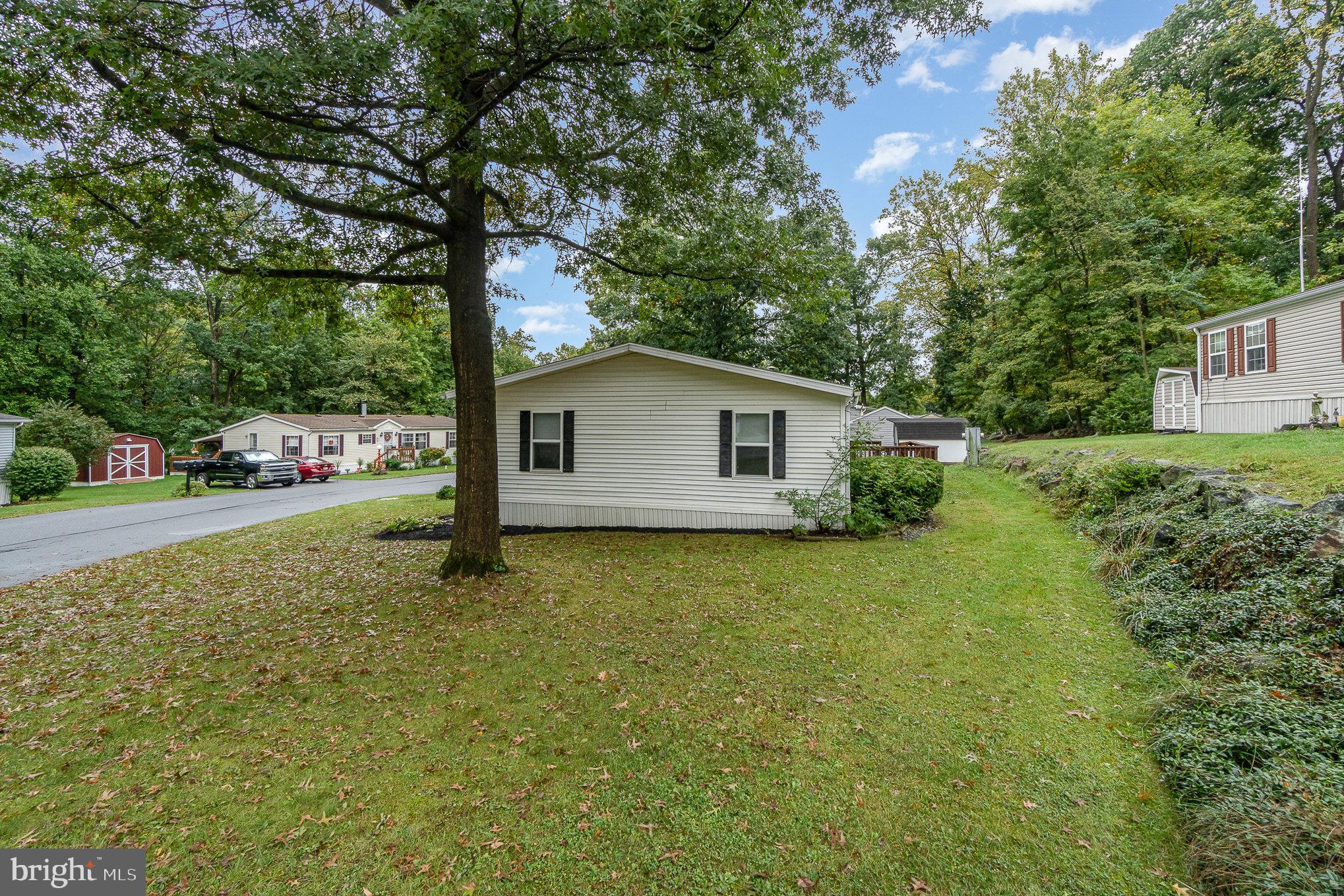 151 Sun Valley Road Elizabethtown, PA 17022 - Photo 26 of 27 Gallery Image 26