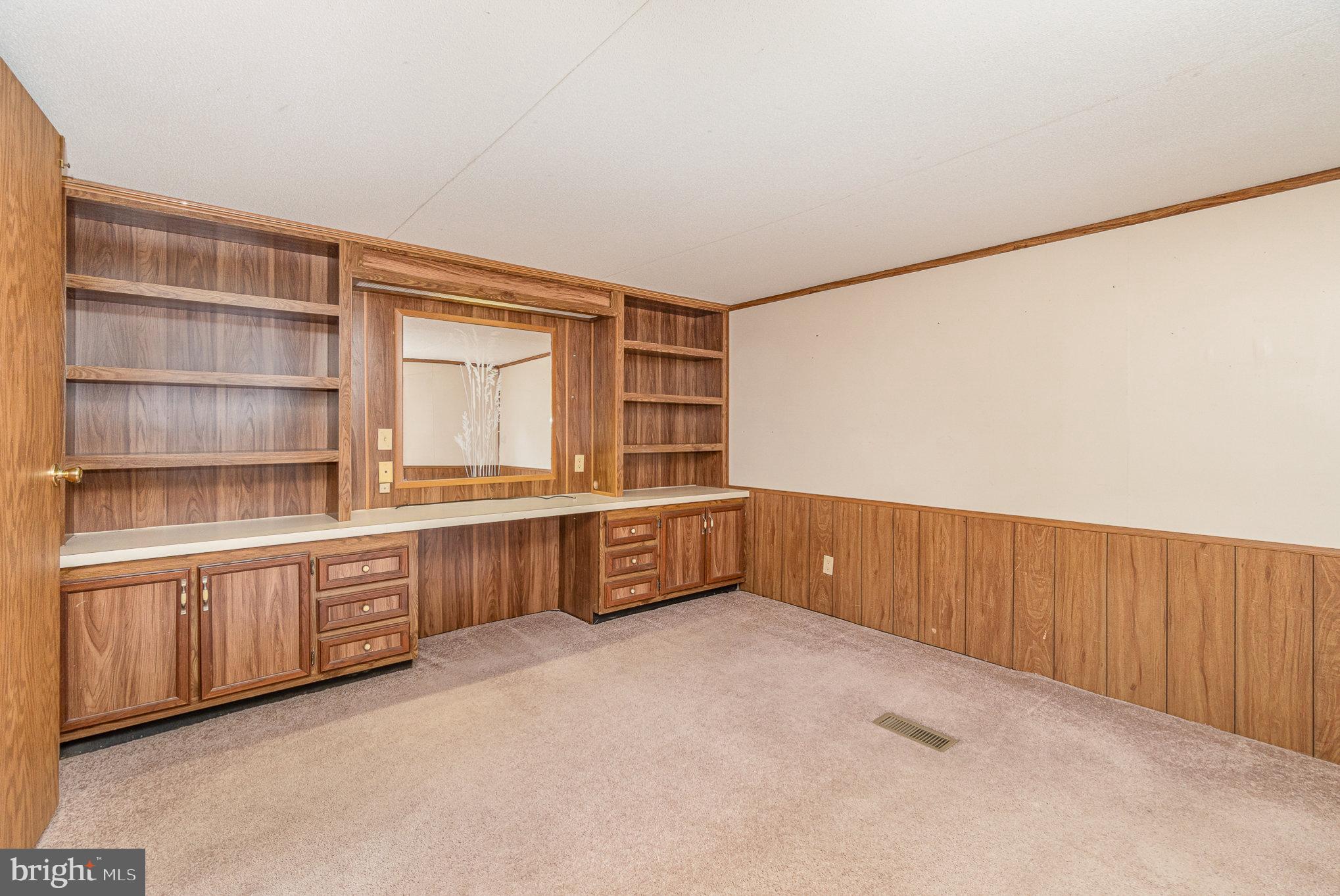 151 Sun Valley Road Elizabethtown, PA 17022 - Photo 6 of 27 Gallery Image 6