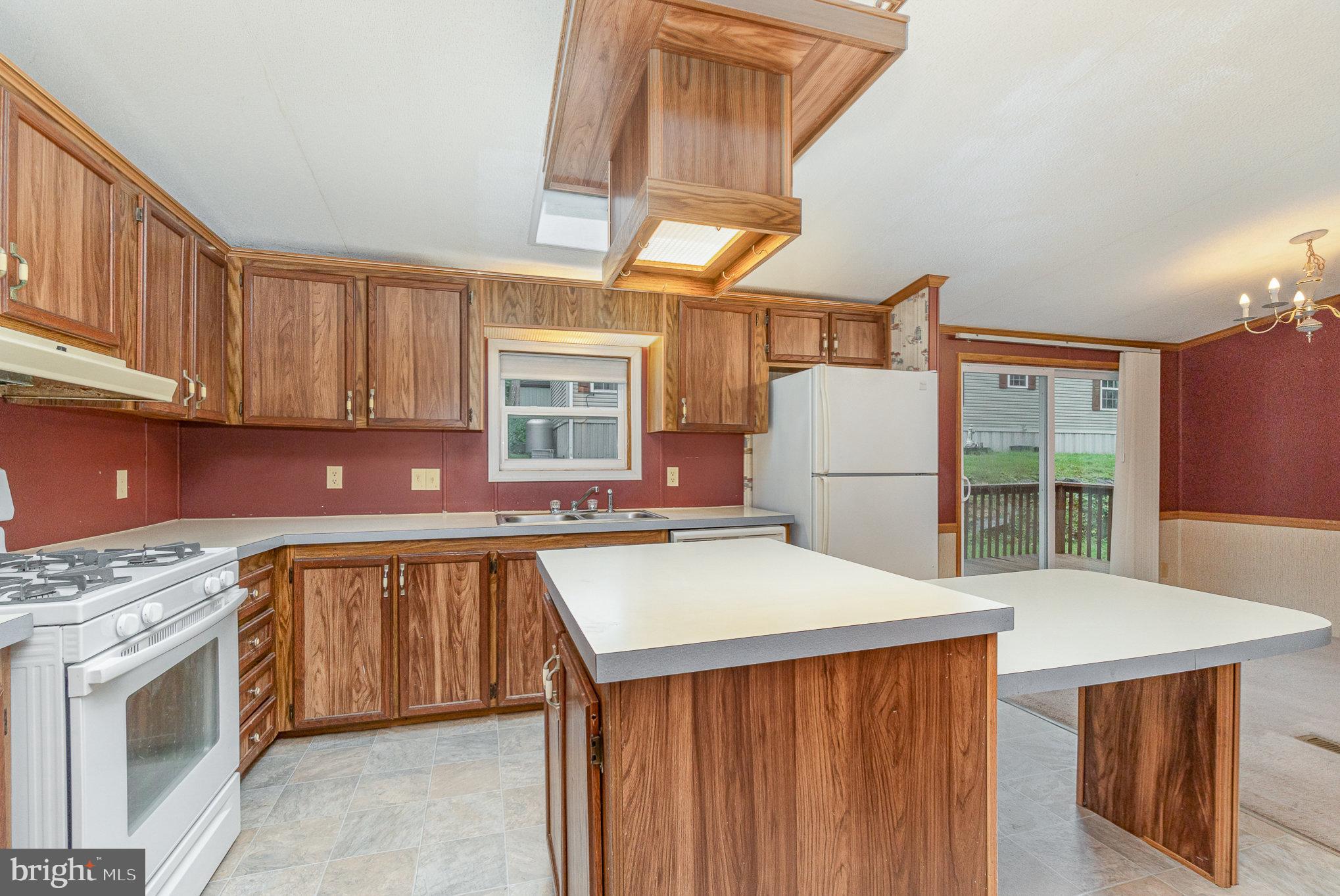 151 Sun Valley Road Elizabethtown, PA 17022 - Photo 10 of 27 Gallery Image 10