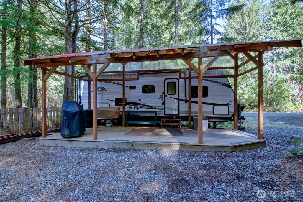 98-1 Goldrush Road Deming, WA 98244 - Photo 18 of 40 Gallery Image 18