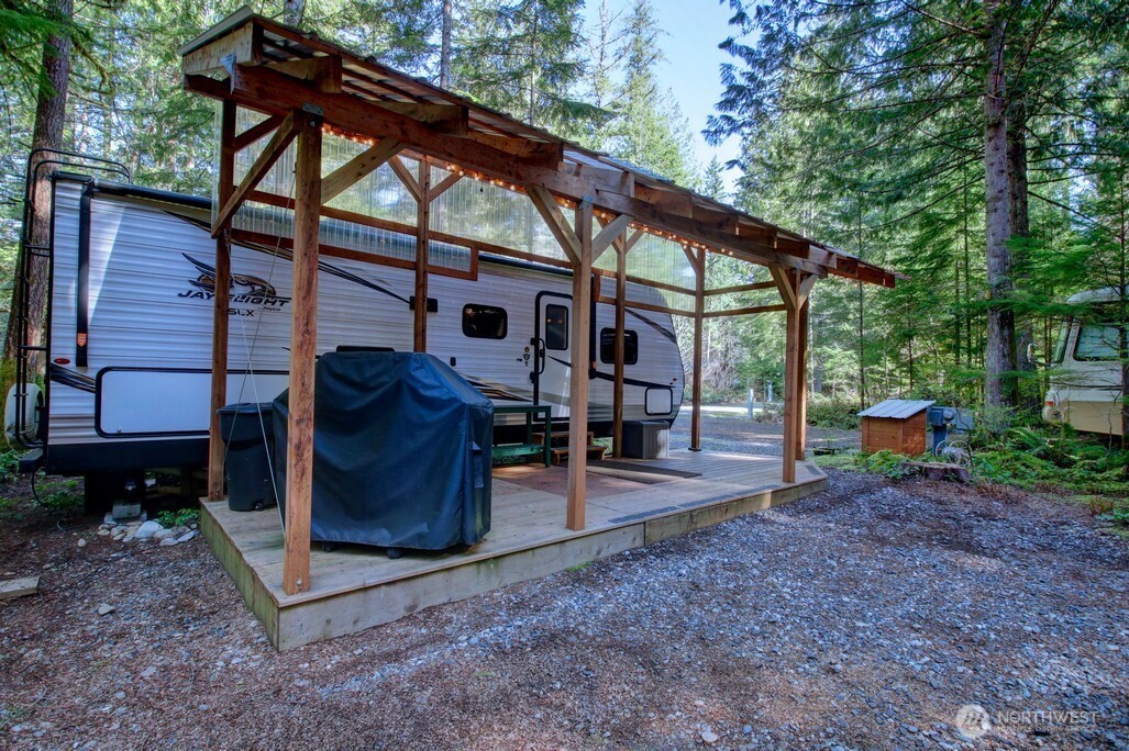 98-1 Goldrush Road Deming, WA 98244 - Photo 19 of 40 Gallery Image 19