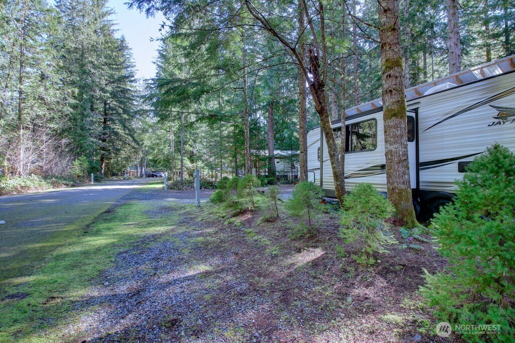 98-1 Goldrush Road Deming, WA 98244 - Photo 28 of 40 Gallery Image 28