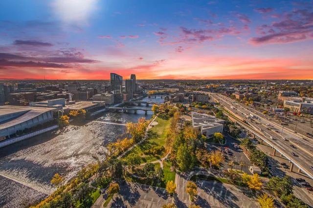 $3,600 | 335 Bridge Street Northwest, Unit 1406, Grand Rapids, MI 49504