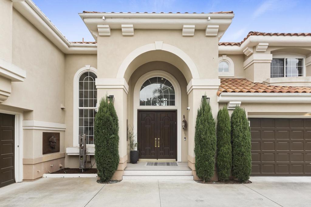 6805 Farms View Court Rancho Santa Fe, CA 92067 - Photo 2 of 38