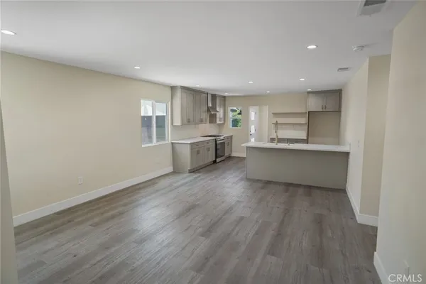 $745,000 | 3123 Hyde Park Boulevard, Los Angeles, CA 90043