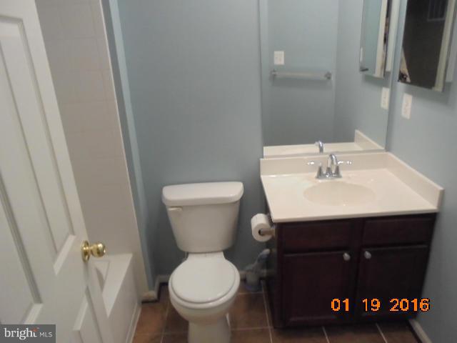 9750 Biggs Road Middle River, MD 21220 - Photo 13 of 21 Bath