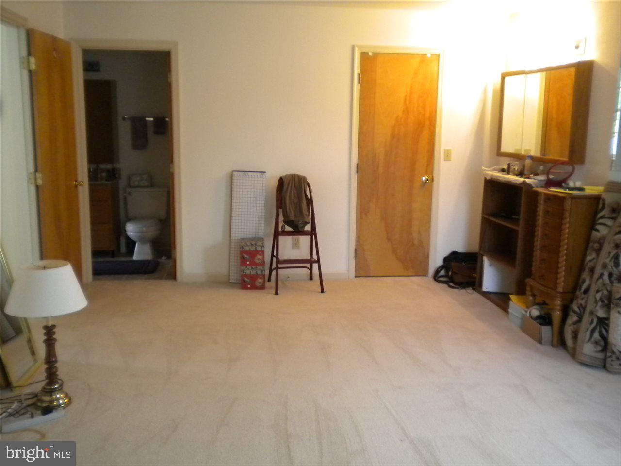 1962 Deer Path Road Harrisburg, PA 17110 - Photo 17 of 21 Gallery Image 17