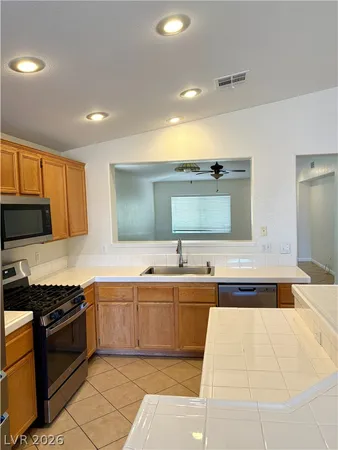$1,990 | 8128 West Back Packer Court, Las Vegas, NV 89131