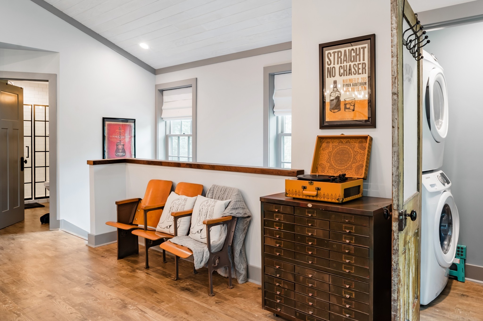 2917 Compton Road, Unit A Nashville, TN 37215 - Photo 3 of 12 a room with furniture and paintings on the wall