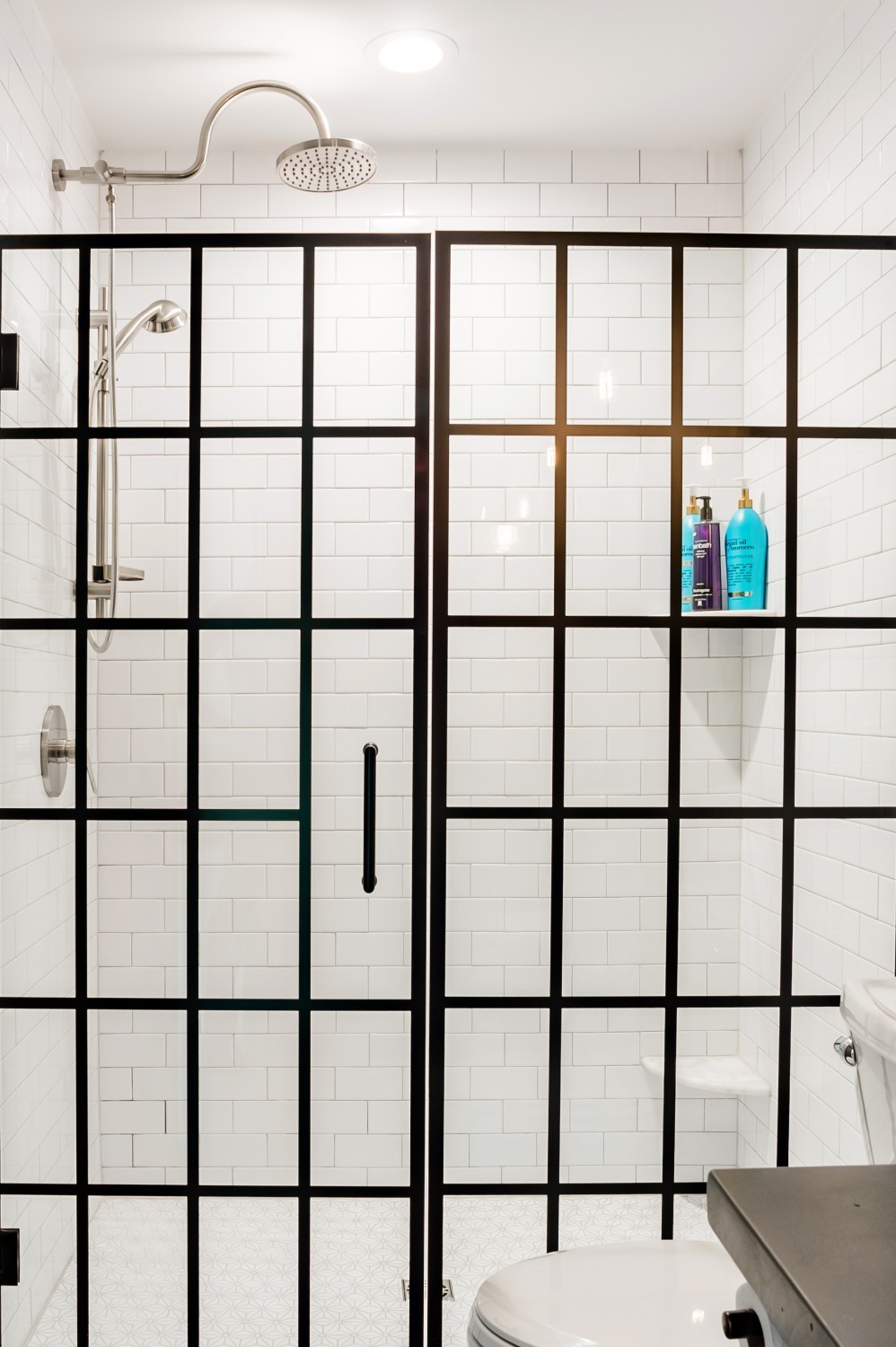 2917 Compton Road, Unit A Nashville, TN 37215 - Photo 9 of 12 a view of a interior of a building