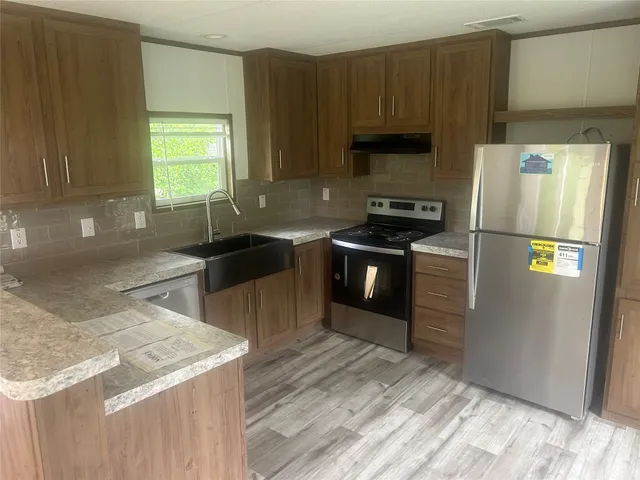 $134,900 | 325 Cherry Creek Drive, Shepherd, TX 77371