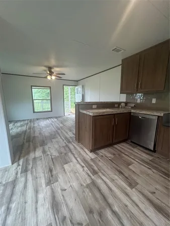 $152,000 | 325 Cherry Creek Drive, Shepherd, TX 77371