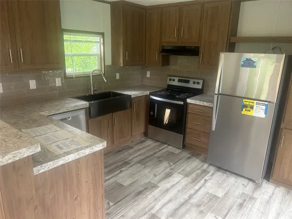 $152,000 | 325 Cherry Creek Drive, Shepherd, TX 77371