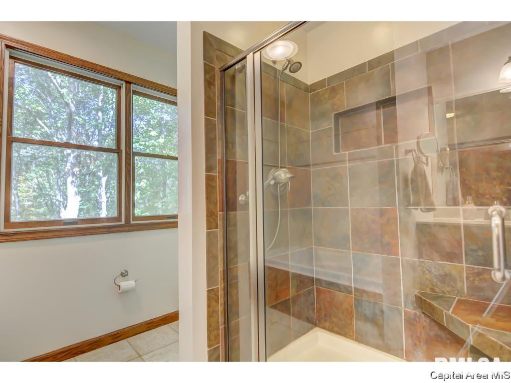 3601 Spanish Trace Springfield, IL 62711 - Photo 21 of 36