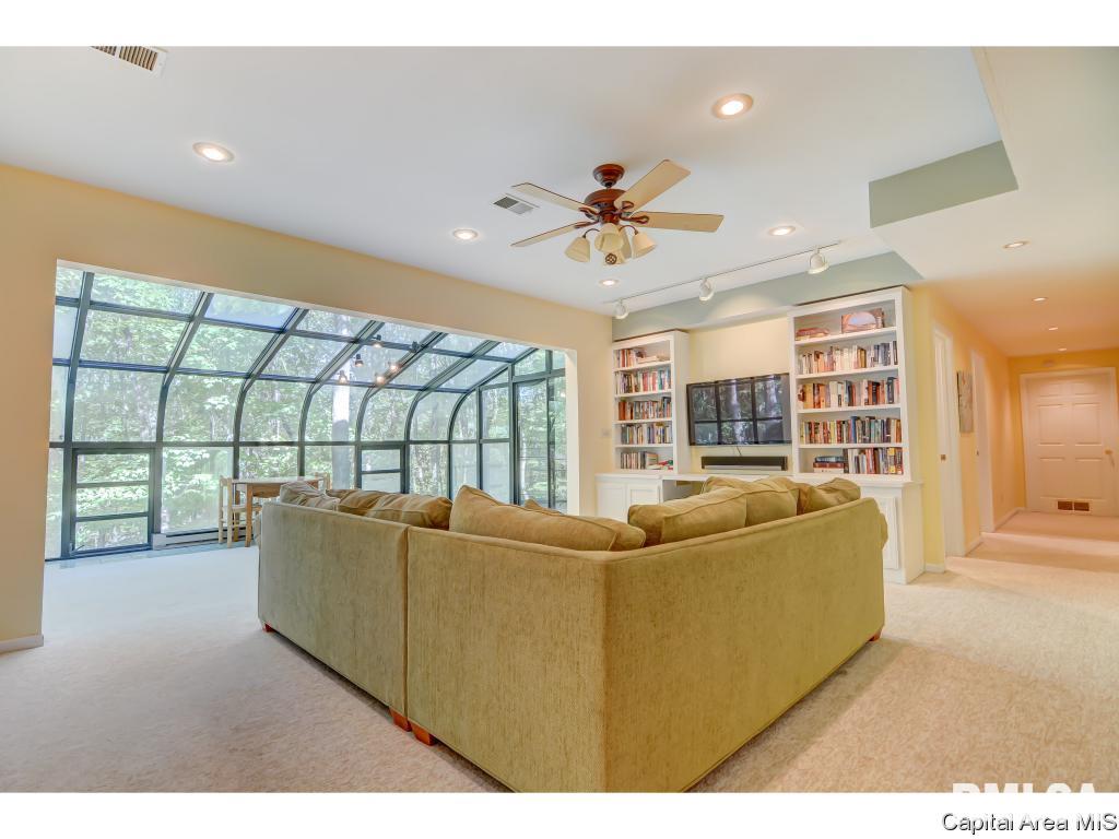 3601 Spanish Trace Springfield, IL 62711 - Photo 26 of 36