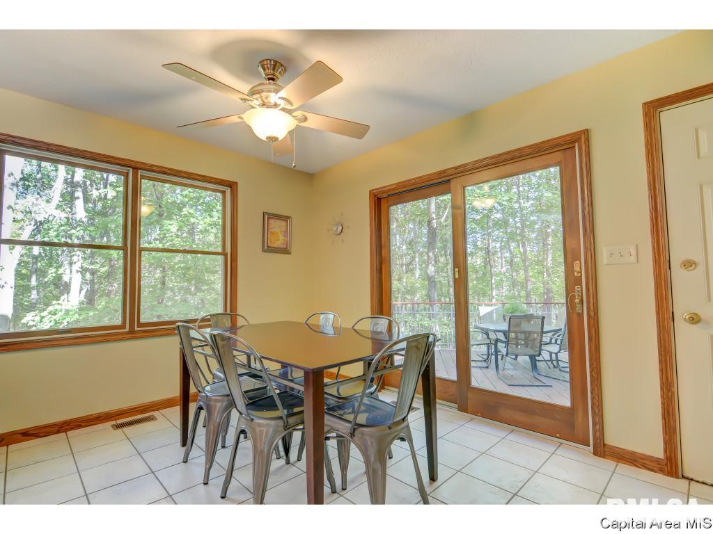 3601 Spanish Trace Springfield, IL 62711 - Photo 10 of 36