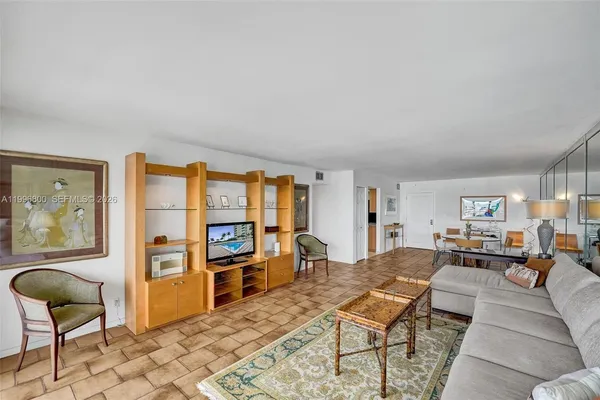 $599,000 | 1800 South Ocean Boulevard, Unit 703, Lauderdale-by-the-Sea, FL 33062