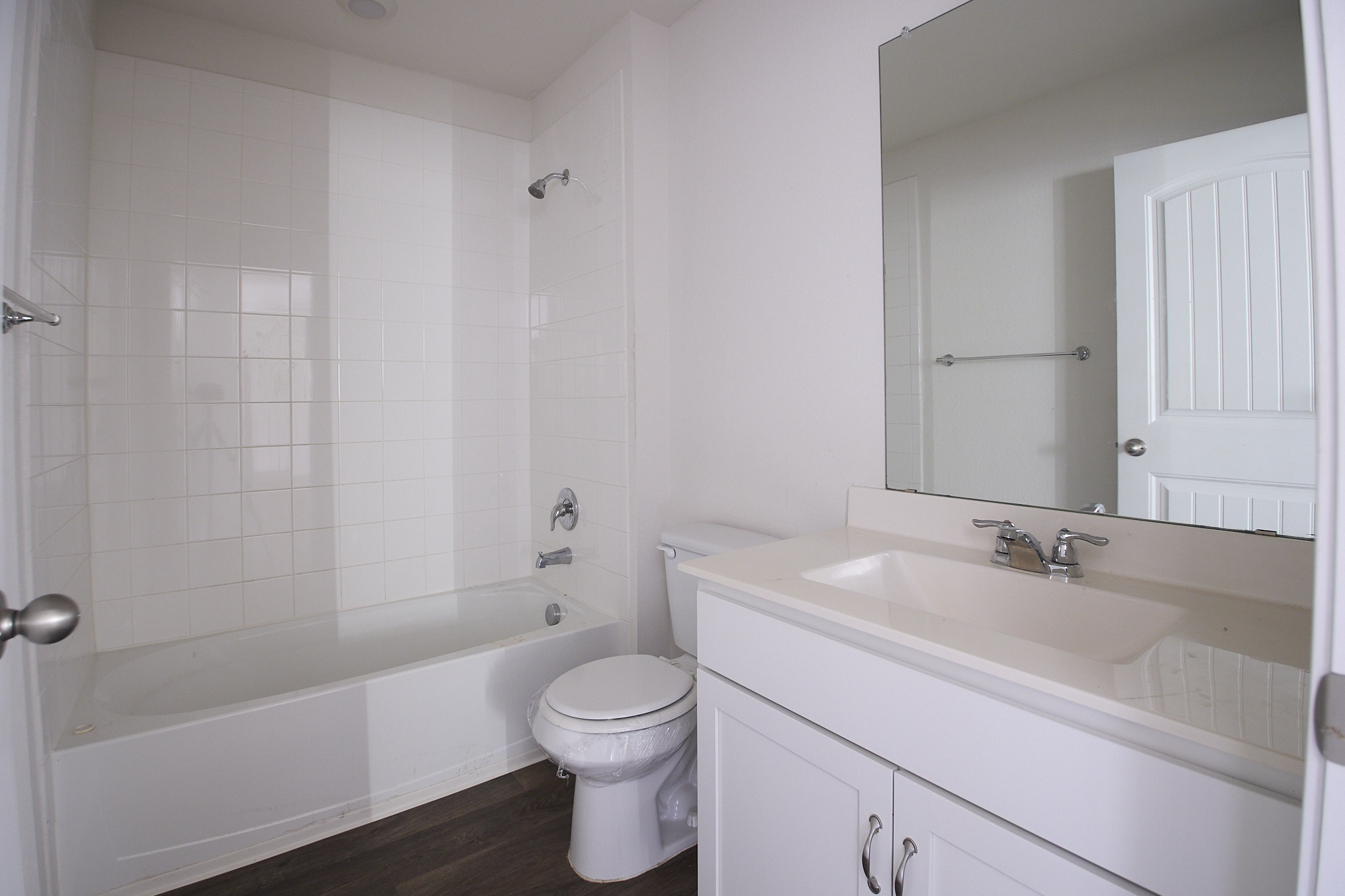 12008 Roving Pass Elgin, TX 78621 - Photo 18 of 20 Secondary bath