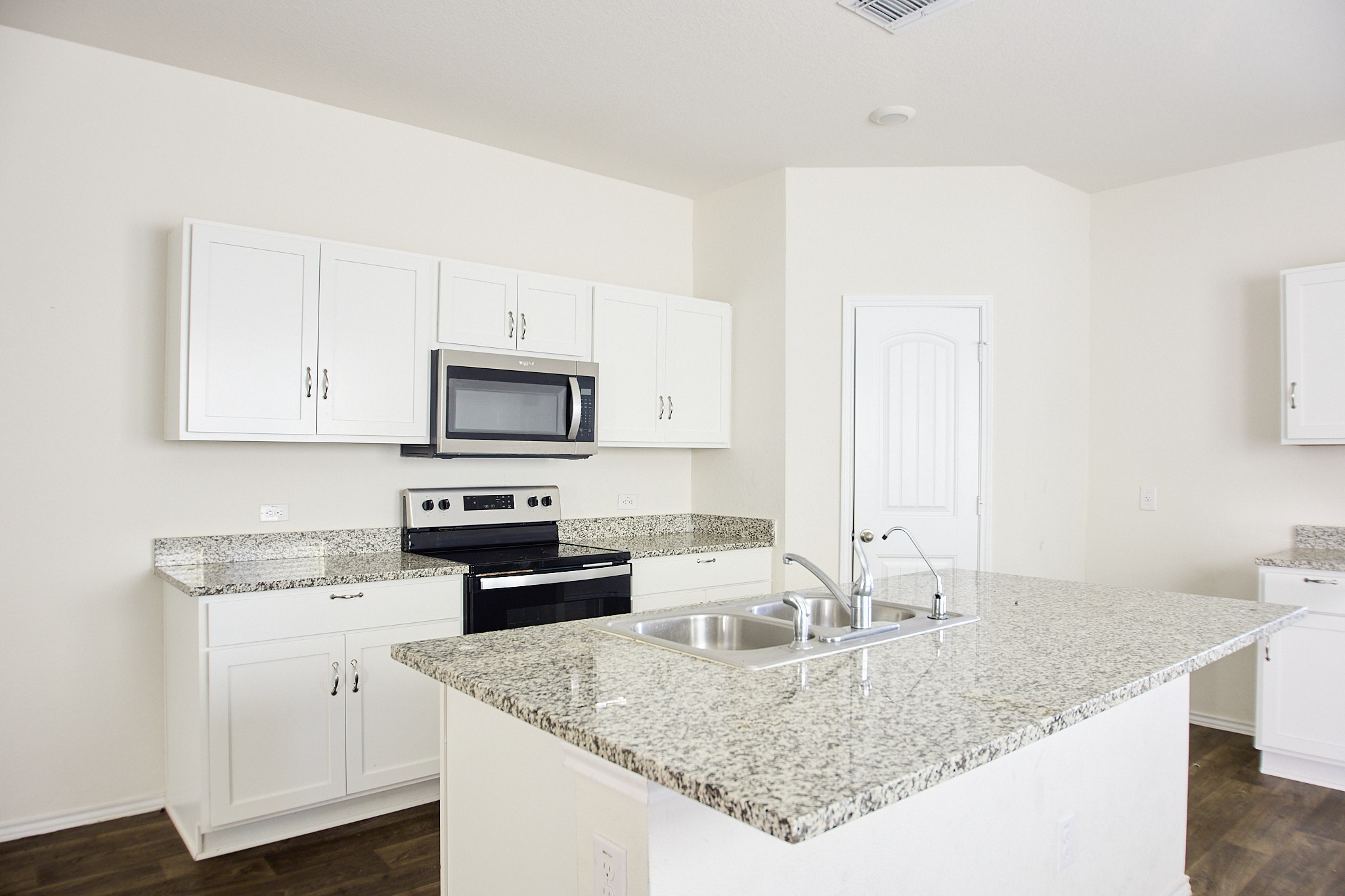 12008 Roving Pass Elgin, TX 78621 - Photo 6 of 20 Modern, Light, Bright, and Convenient!