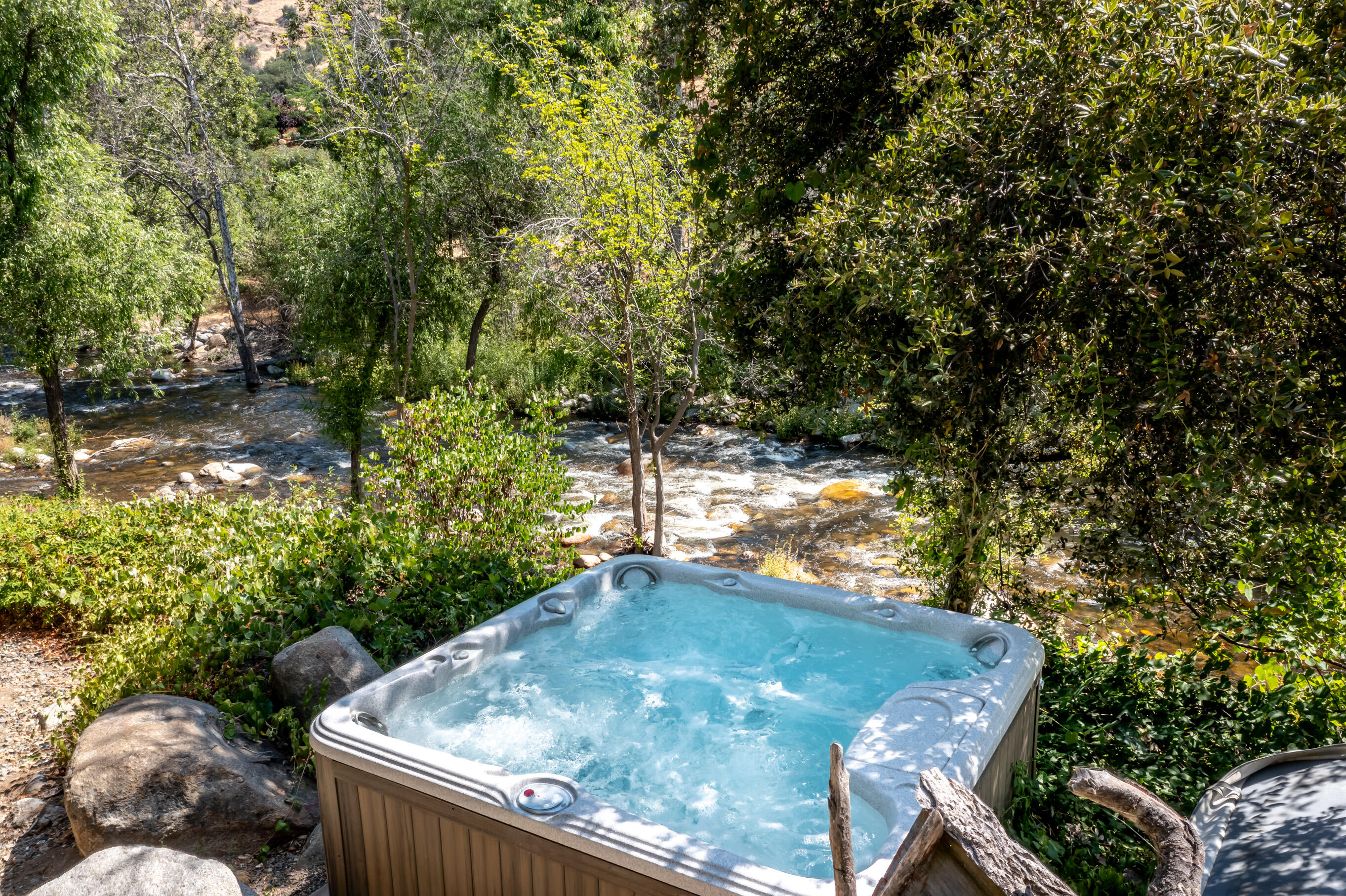44575 South Fork Drive Three Rivers, CA 93271 - Photo 57 of 59 Spa 2