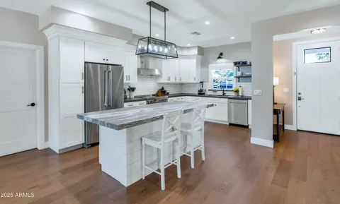 $2,095,000 | 5109 North 33rd Street, Phoenix, AZ 85018