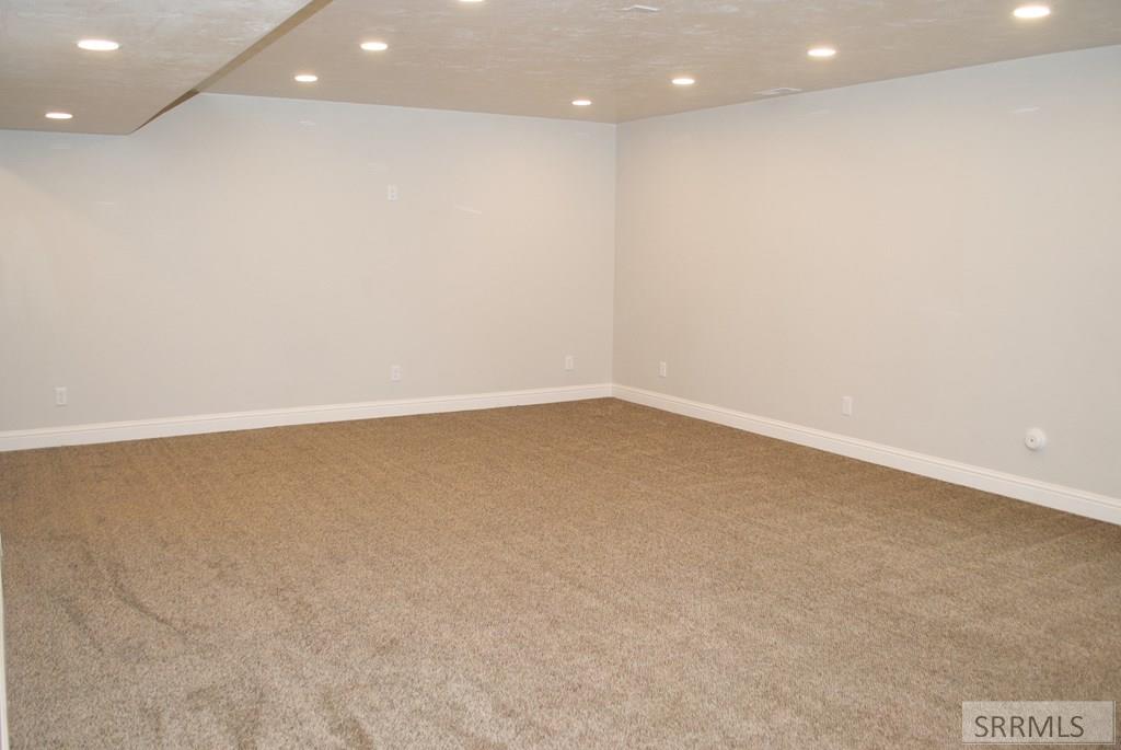 5113 Ryanne Way Iona, ID 83427 - Photo 20 of 25