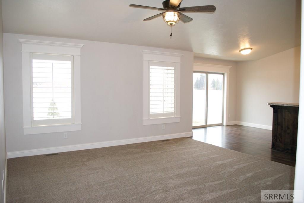 5113 Ryanne Way Iona, ID 83427 - Photo 5 of 25