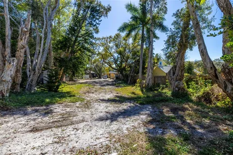 $1,799,000 | 711 12th Avenue North, St. Petersburg, FL 33701