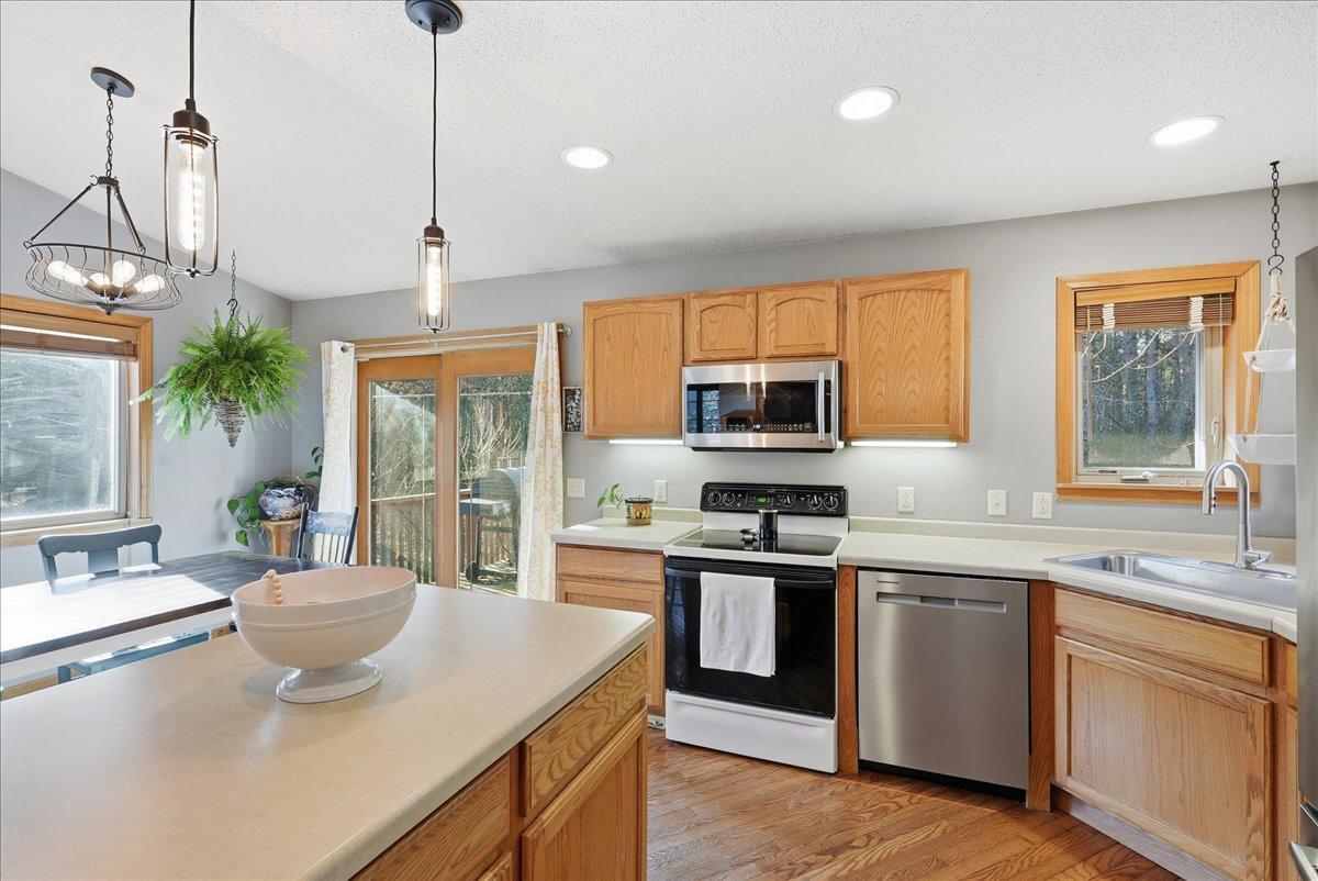 6851 550th Street Menomonie, WI 54751 - Photo 8 of 29