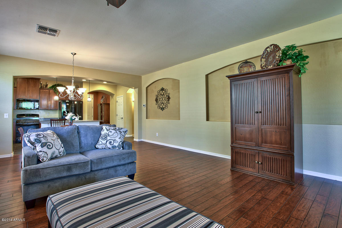 20631 West Ridge Road Buckeye, AZ 85396 - Photo 12 of 22 1-13