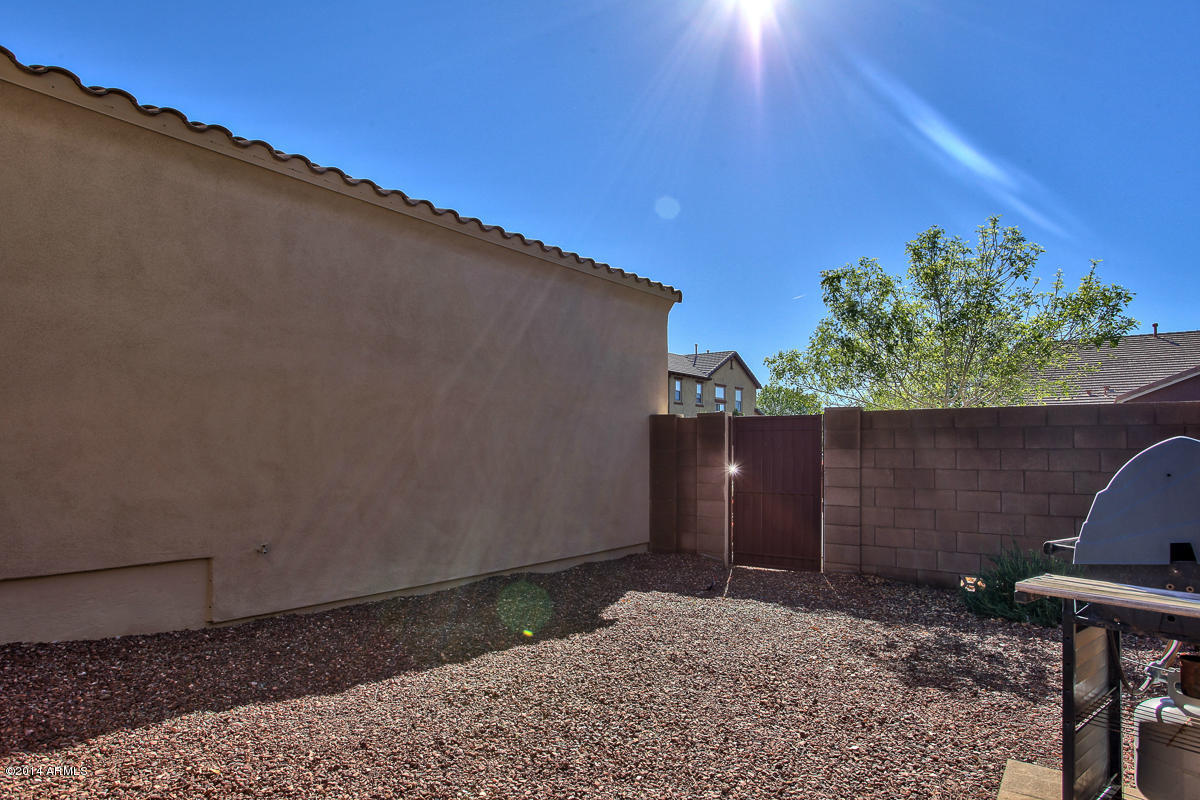 20631 West Ridge Road Buckeye, AZ 85396 - Photo 20 of 22 1-23