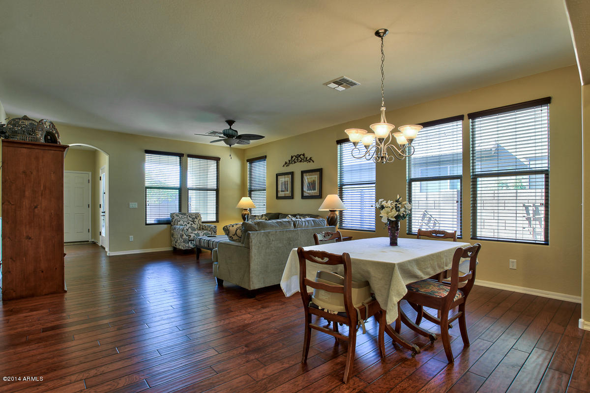 20631 West Ridge Road Buckeye, AZ 85396 - Photo 7 of 22 1-8
