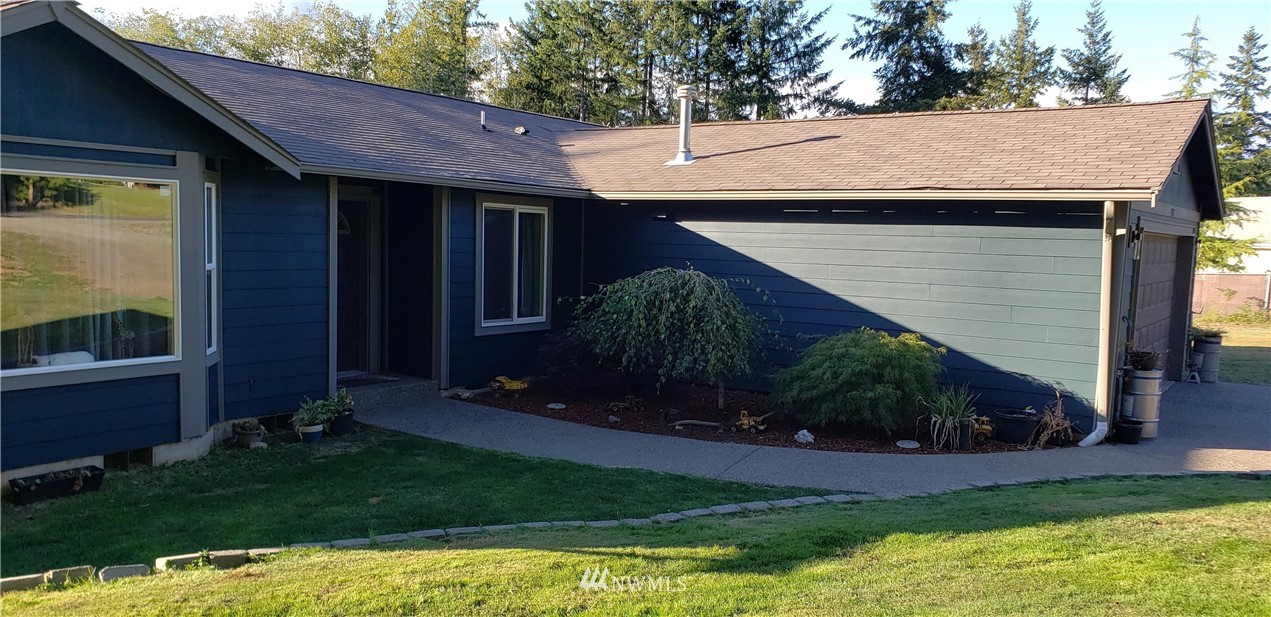 3332 East Rasor Road Belfair, WA 98528 - Photo 2 of 29 Gallery Image 2
