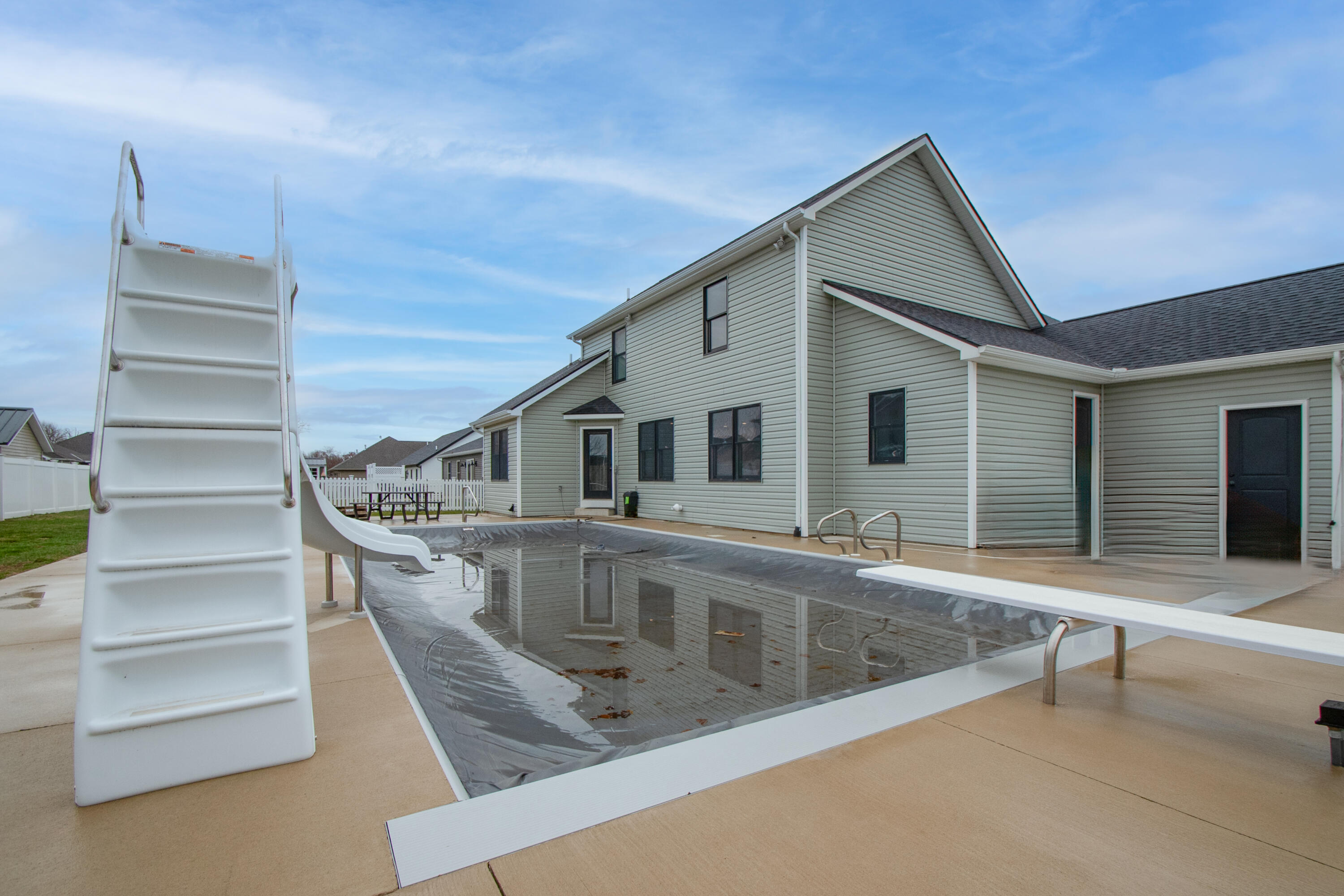 950 Sunrise Drive Bremen, IN 46506 - Photo 11 of 44 3000x2000