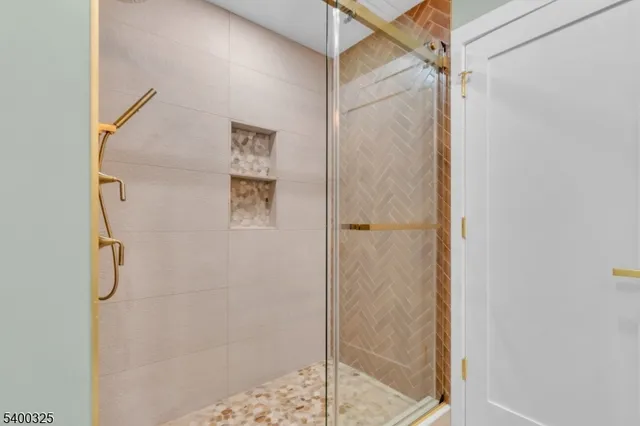 $909,000 | 153 Garfield Place, Maplewood, NJ 07040