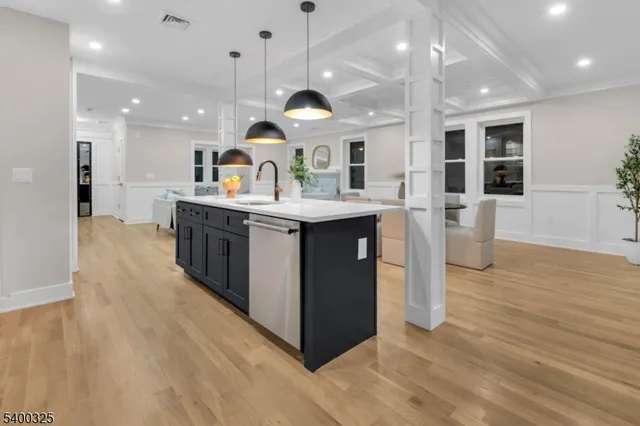 $909,000 | 153 Garfield Place, Maplewood, NJ 07040