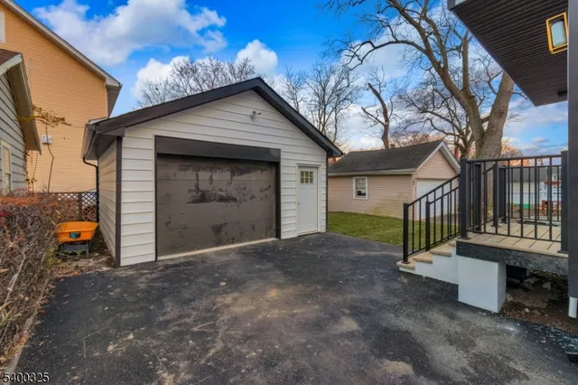 $909,000 | 153 Garfield Place, Maplewood, NJ 07040